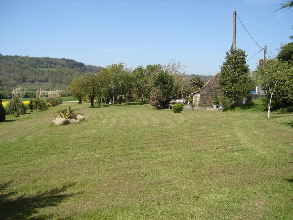 Villa L'Ecurie at Rest Huella à Saint-Segal Extérieur photo